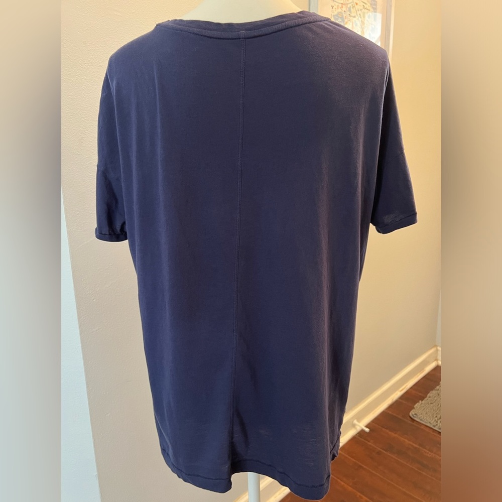 Tee - Picture 2 of 3